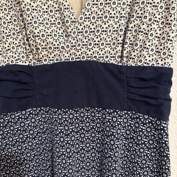 Patagonia Women's Sleeveless Dress Floral V-Neck Size Small - Picture 2 of 7